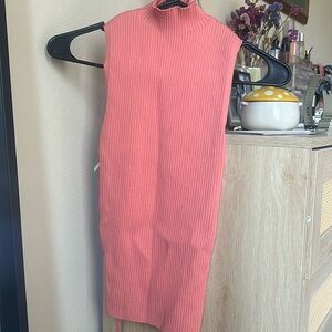 Salmon tank top XS